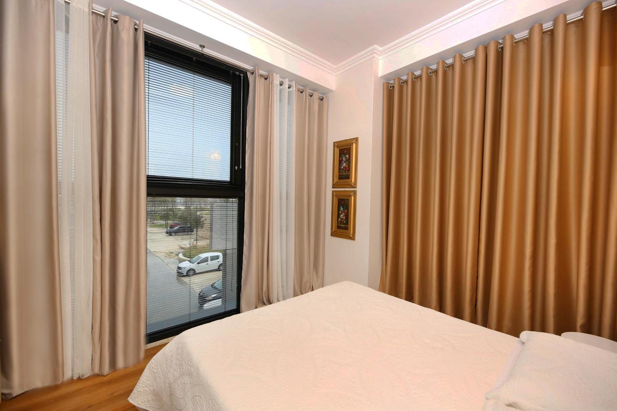 Sea Pearl Apartment Vlorë Esterno foto